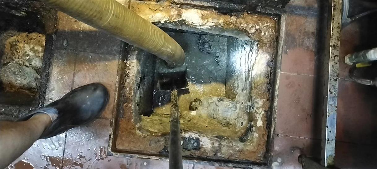 余杭污水池清理一般都有毒气，怎么预防中毒呢？